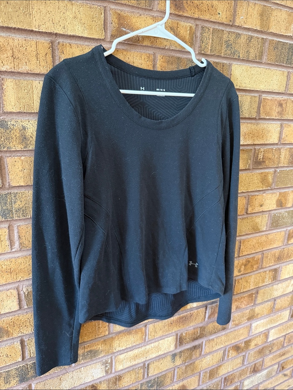 Under Armour Black Long-Sleeve Women's Crew Performance Top